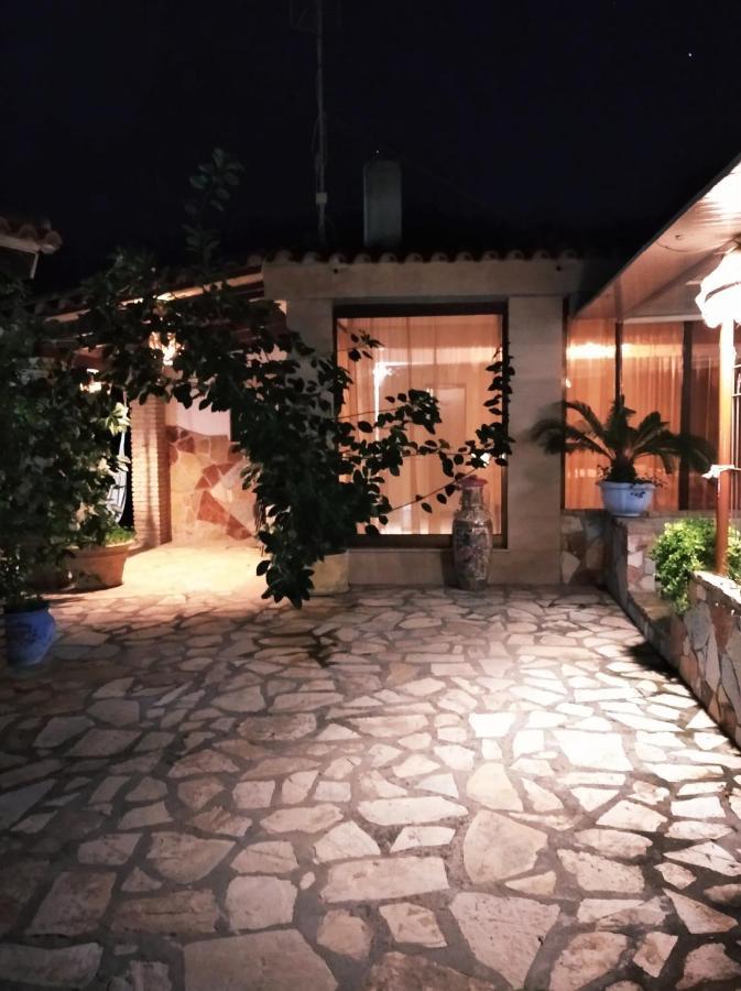 Mila La Villa Kastron  Экстерьер фото